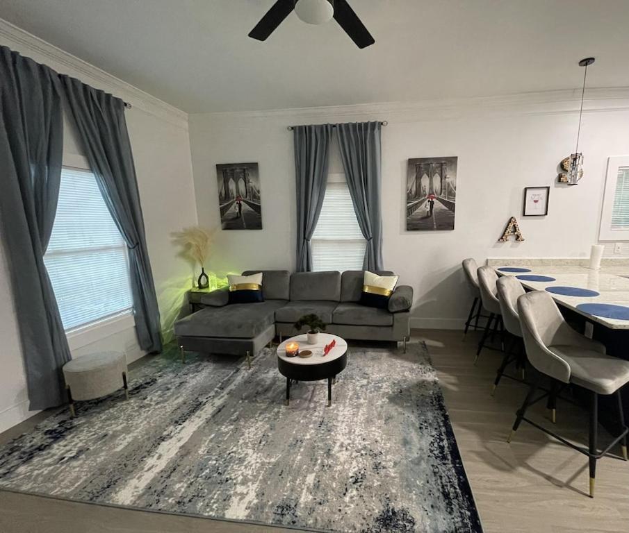 City Serenity-2Br Home Away From Home. 6 Min From Atl Airport أتلانتا المظهر الخارجي الصورة