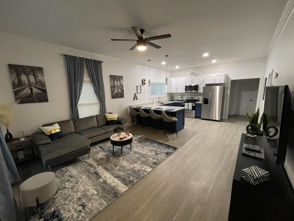 City Serenity-2Br Home Away From Home. 6 Min From Atl Airport أتلانتا المظهر الخارجي الصورة
